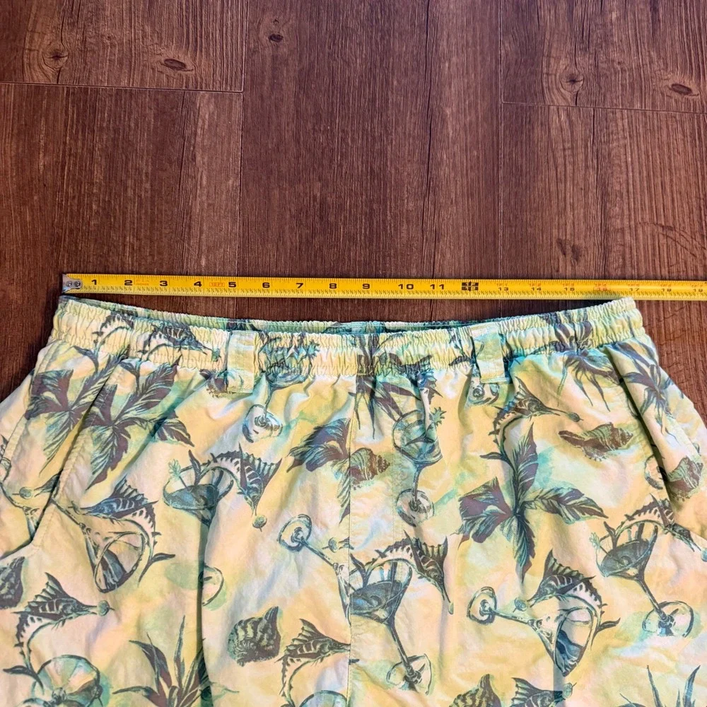 Columbia PFG Shorts‎ Mens XL Green Tropical Marlin Martini Omni-Shade Fishing